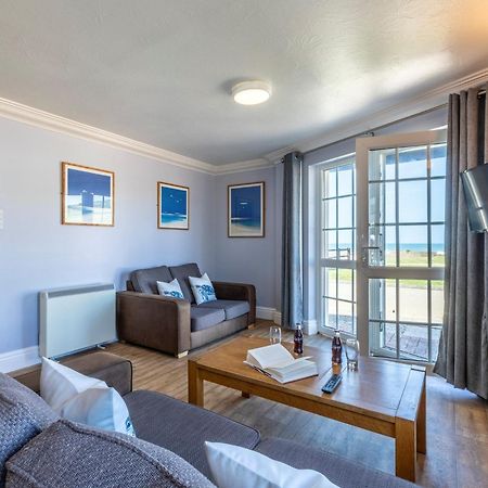 2 Bed In Croyde 87755 Villa Exterior photo