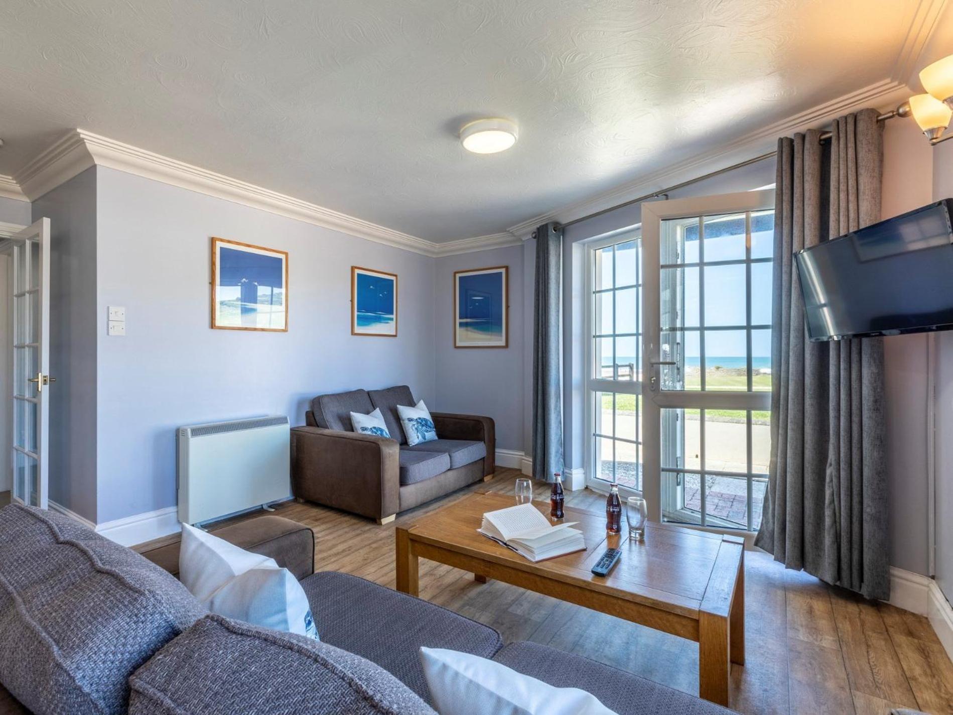 2 Bed In Croyde 87755 Villa Exterior photo